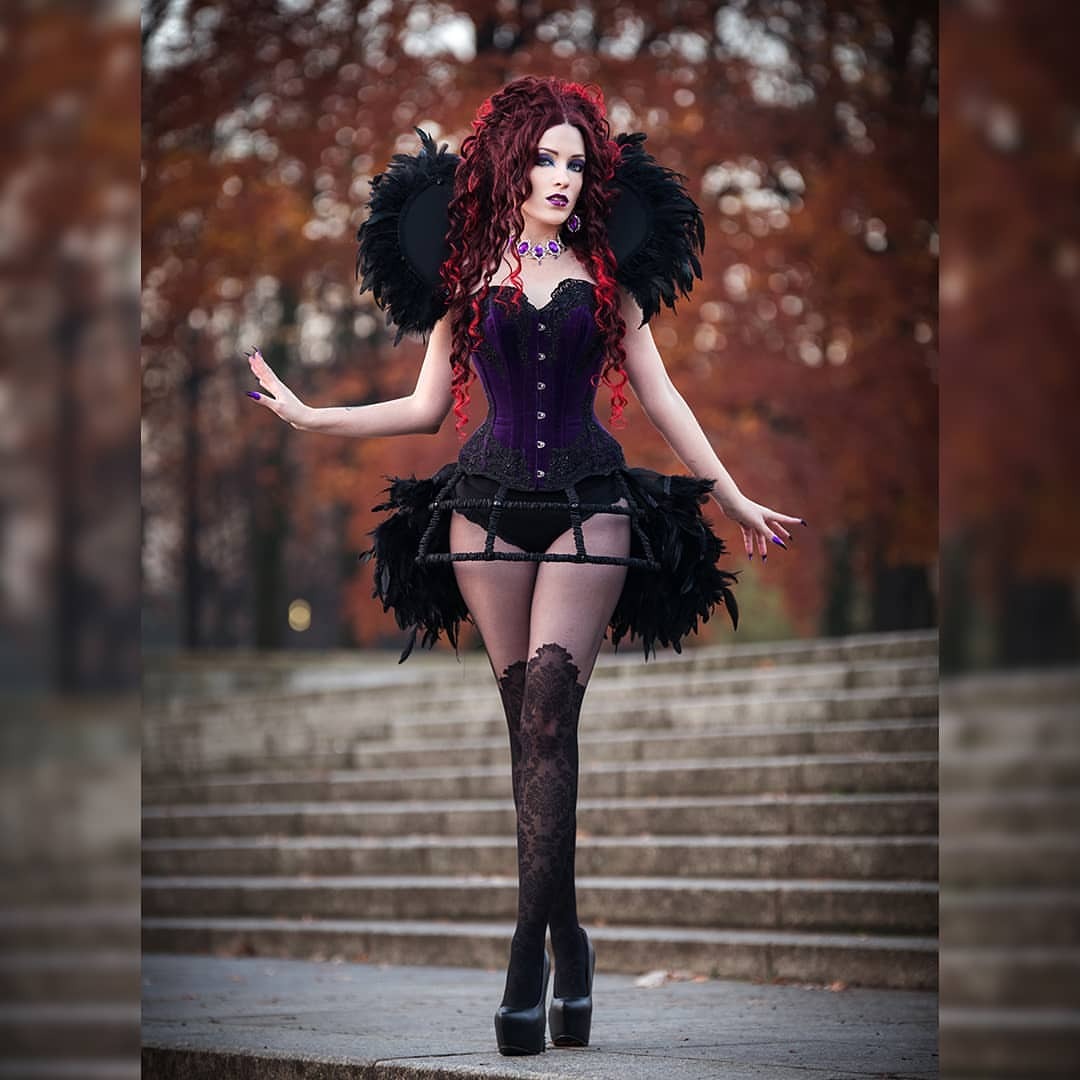 beautiful goth dress up